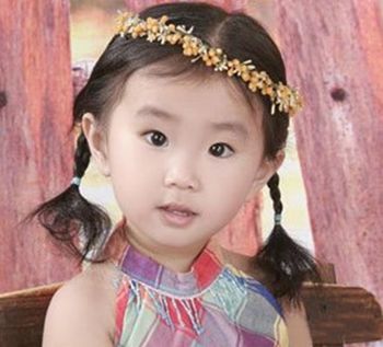 小女孩怎么编织发型 小孩子编辫子发型步骤图