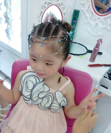 儿童盘发发型大全 流行美儿童盘发发型图片(3