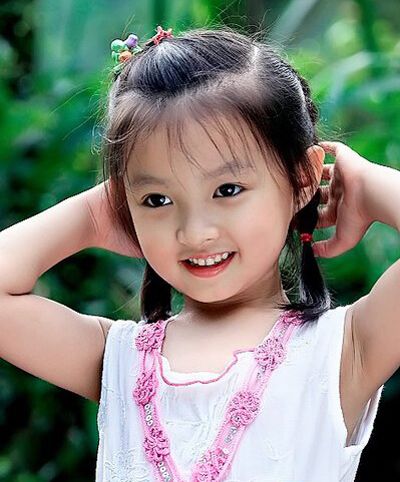 小女孩扎丸子小女孩发型发型扎发(3)14秒简单短发头图片