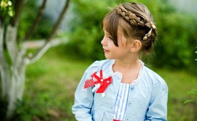 小孩的发型女孩编发图 适合六岁小女孩编的发