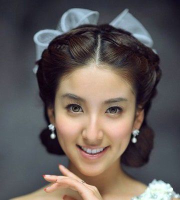 韩式新娘公主包盘发发型 新娘盘头发最简单漂