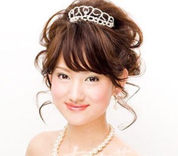 韩式新娘公主包盘发发型 新娘盘头发最简单漂