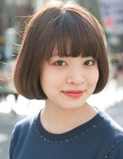 脸胖的人剪短碎发的照片 脸胖的女生适合什么