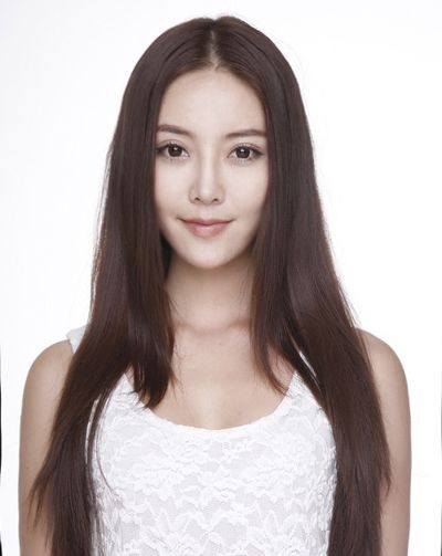脸长额头窄的女生适合什么发型 额头窄长脸适合什么