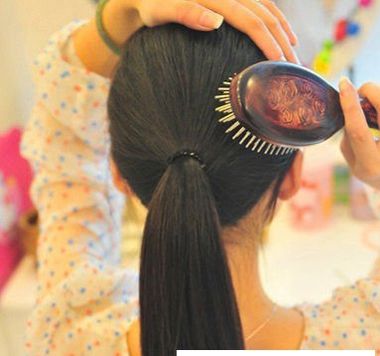 黑发直发怎么扎头发 韩版直头发扎法黑色