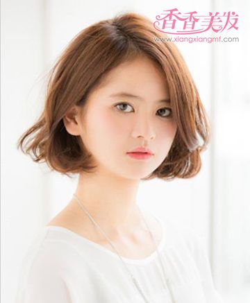 胖女人最新短发发型 2016胖女人短发发型图片