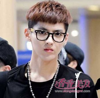 脸胖胖的男生适合什么头型 脸胖的男生适合锅