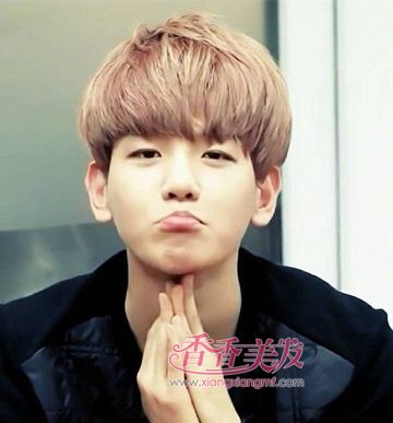 今年男生流行染什么颜色头发 好看的男生头发