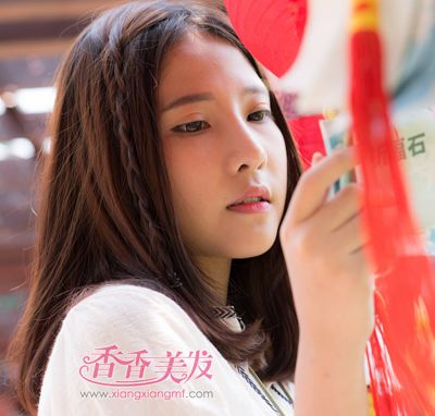 中分短发内扣需要多少钱 中分齐肩短发内扣是