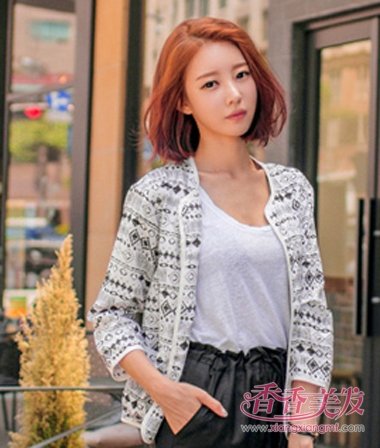 苹果脸中年妇女发型图片 苹果脸短发怎么搭配