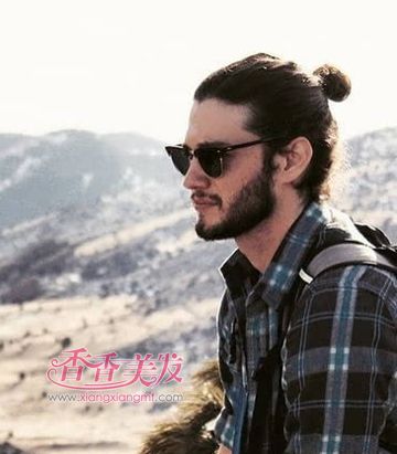 男生小束辫子发型 男生带小辫子发型图片(3)