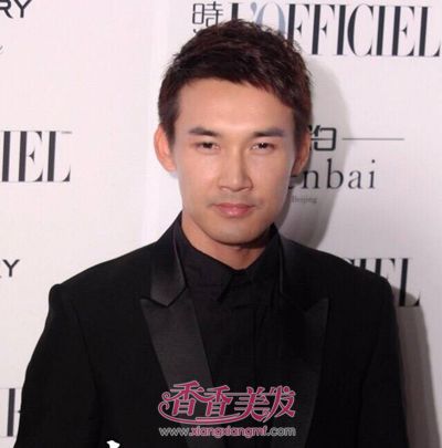 男生毛寸前面头发向上 男生毛寸头型设计图片