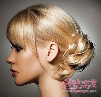 欧美超短发扎法 超短发怎么扎简单好看(4)