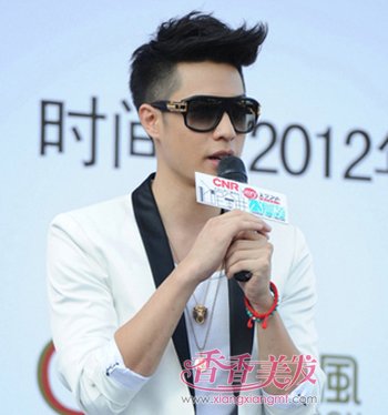 飞机头短发超短染什么颜色好看