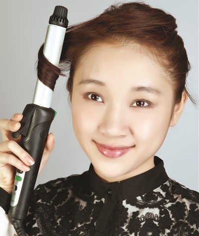 沙宣短发怎样扎才好看 沙宣短发扎发教程(2)