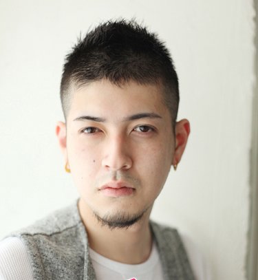 男生方下巴短发发型 男士毛寸短发发型