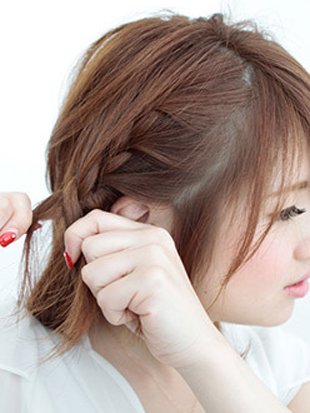 短发头发少怎么办 头发少又短怎么扎好看