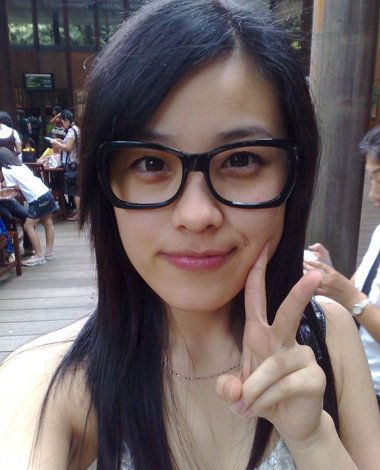 额头比较窄脸长的女生适合什么眼镜发型 女生