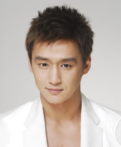 男学生毛寸短发发型 2016年男生短寸发型