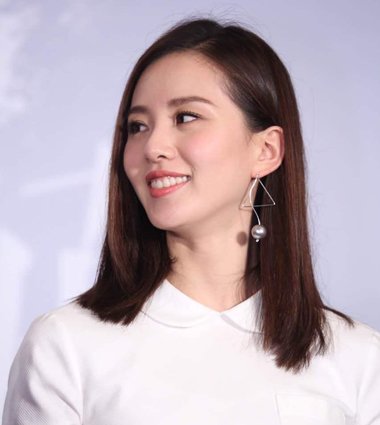 2016年最新明星中短直发发型 女生短直发发型