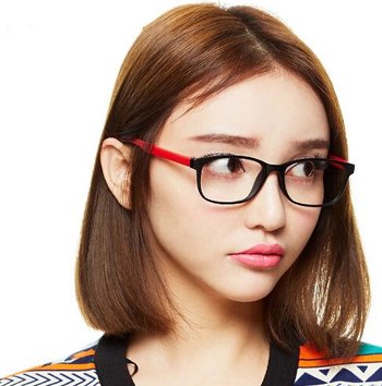 女生戴眼镜适合什么短发 戴眼镜女生适合短发
