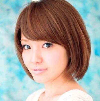 额头高瓜子脸的女生适合剪几公分的直发 适合