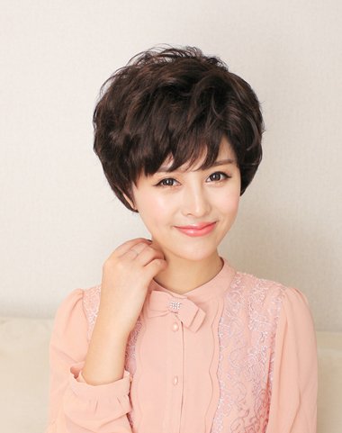 卷发烫发中年女士短  韩国中年妇女短发发型 中年女星短发发型