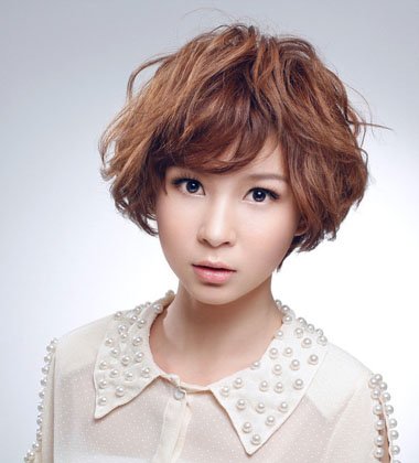 超短发烫发种类 最具人气的超短发烫发图片