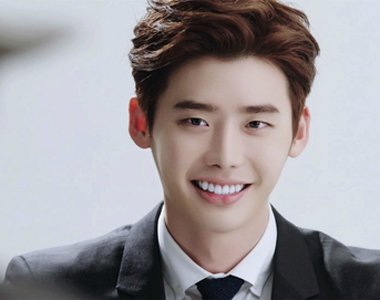 男生脸大的人哪种短头发好看 好看的男短头发