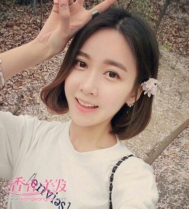 瓜子脸35岁女人显嫩短发发型 适合瓜子脸的韩