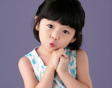 小学生短发扎法 学生中短发怎样扎好看(4)