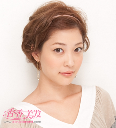 头发又细又软又少适合什么短一点发型 头发少