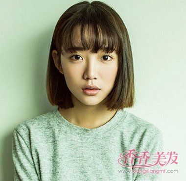 中学生的短发发型 学生中好看的短发发型(3)