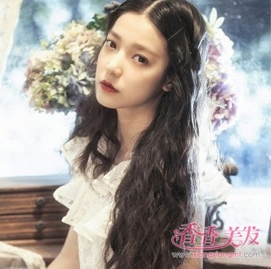 黑色头发适合什么样的卷发 黑色头发适合麦穗