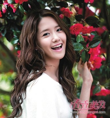 头长窄额头适合卷发吗 全头卷发图片大全(2)_香