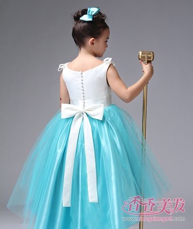 怎样给孩子梳头发舞台发型 怎样梳各式各样的