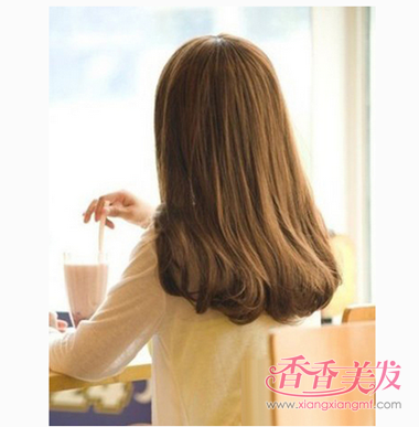 齐发梢卷发发型 齐发尾卷发发型背面图(2)