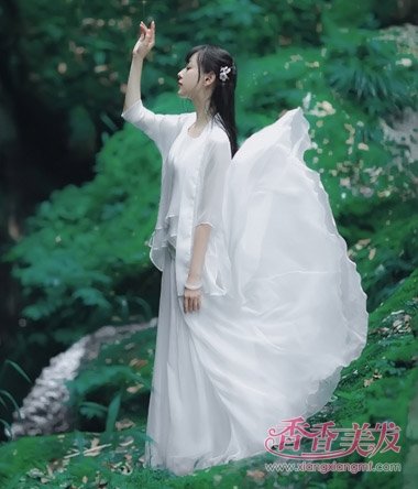 简单的古代发型怎么梳 最简单的古代发型梳法