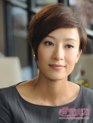 长方脸女明星短发照片 时尚方脸短发造型(2)