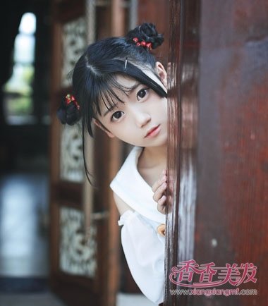 最简单的古代发型怎么梳步骤 自己梳古代简单