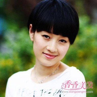 方形脸适合什么样的短发 圆方脸短发适合吗(4