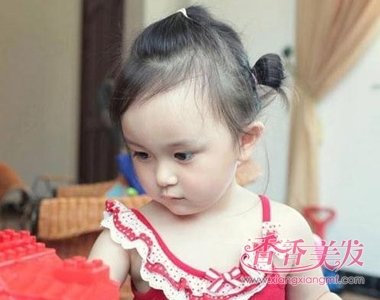 小女孩绑头发的短发发型 短发女生扎头发发型