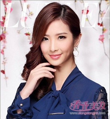 韩版C形波浪短发发型 韩国明星中短发发型