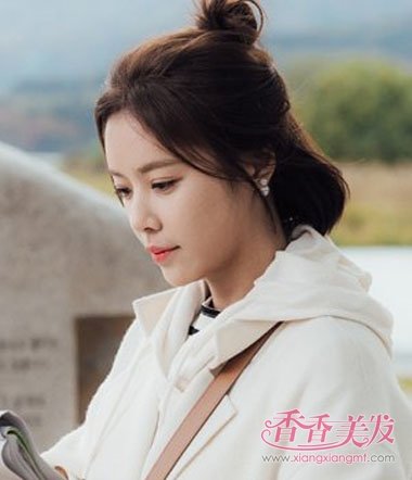 短头发绑什么发型好看 短发向长发过度的发型