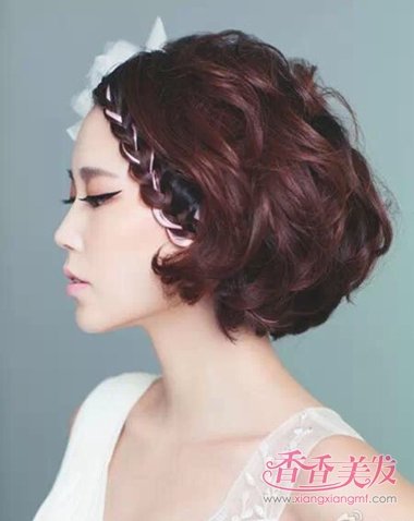 短头发婚头发型 新发型简单短发扎法_香香美发