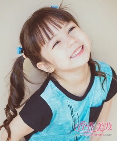 小孩梳辨孑的发型图片 简单发型的梳法
