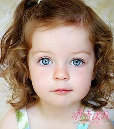 五岁小女孩短发发型 2017年女儿童短发发型图