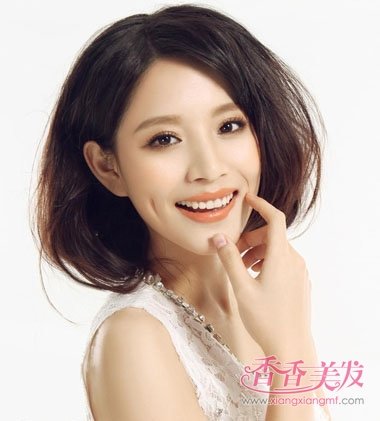 头顶尖的女生适合什么短发型 女短发蓬松发型
