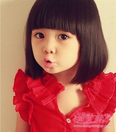 3岁的宝宝短头发适合留什么发型 小孩短头发梳