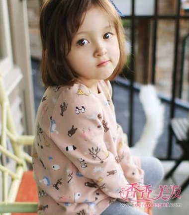 5岁宝宝短发梳什么发型更为可爱 宝宝的短发发型